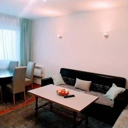 شقة Stan Na Dan Pale-centar, +38765872491 Jahorina 12km